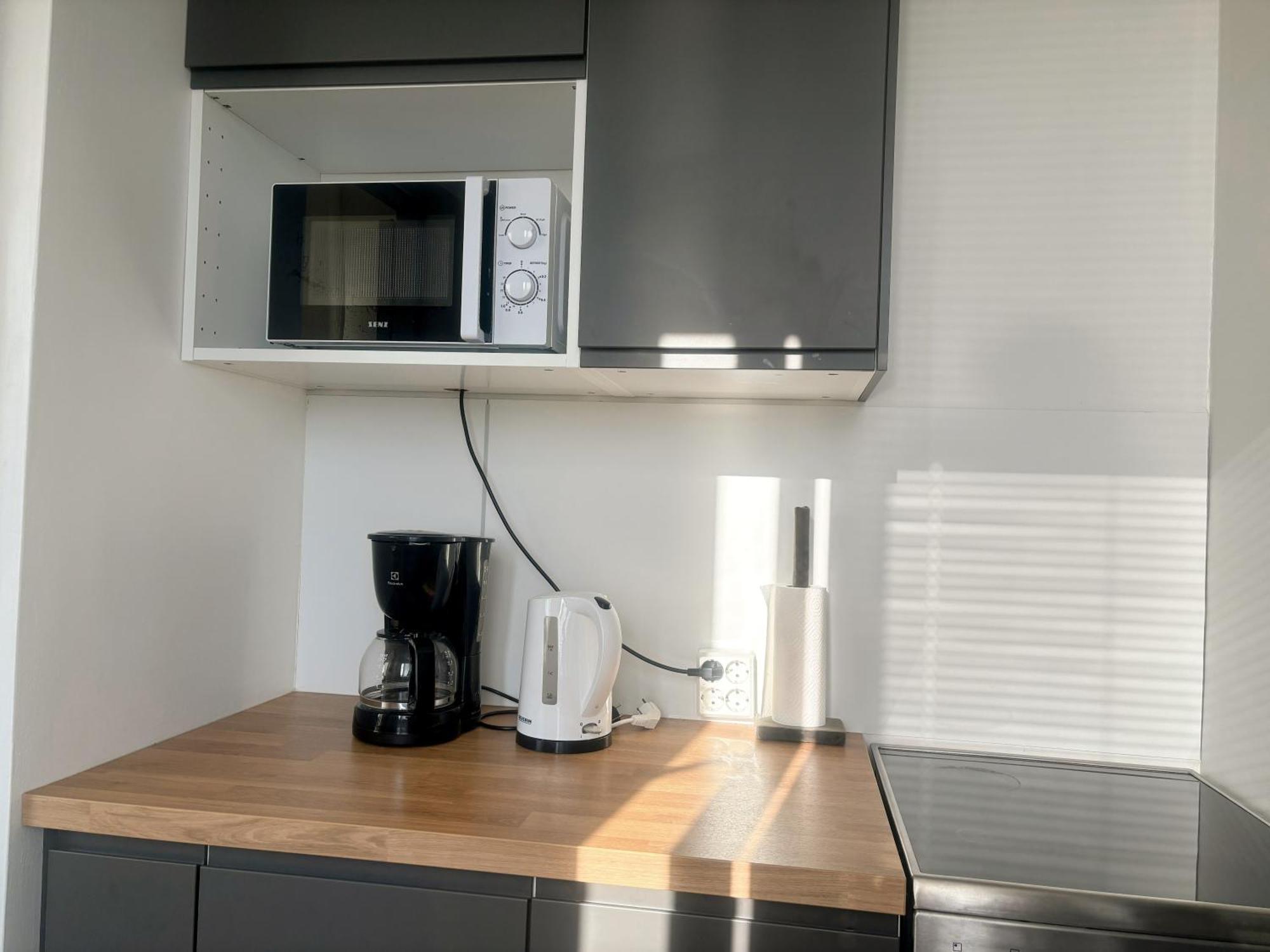 Modern Studio, Private Free Parking ,Near Metro Helsínquia Exterior foto