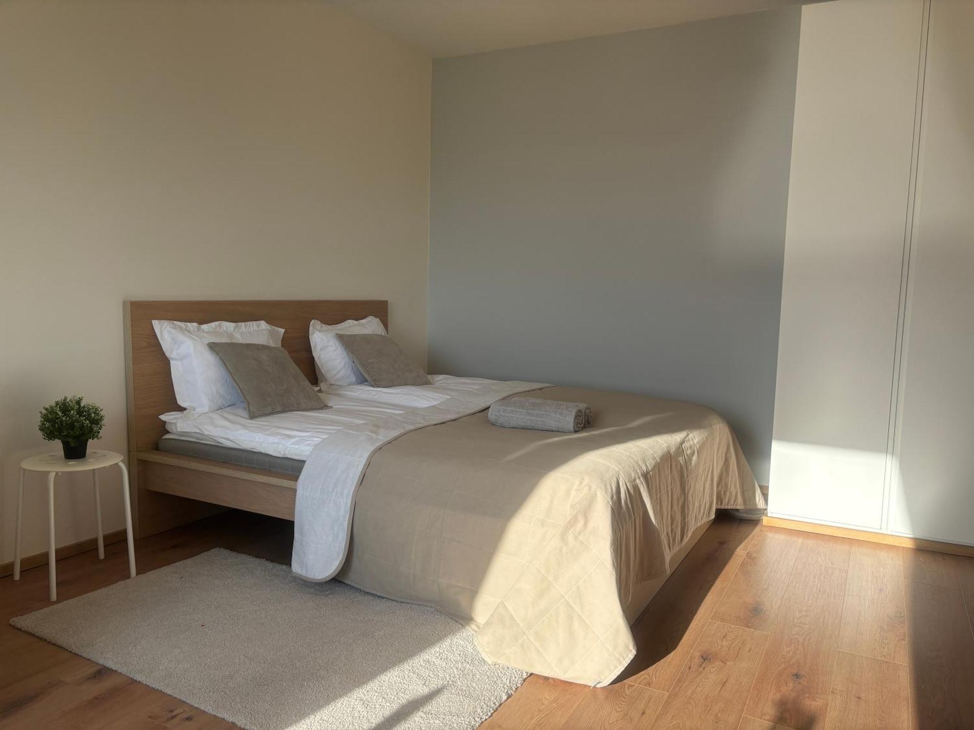 Modern Studio, Private Free Parking ,Near Metro Helsínquia Exterior foto